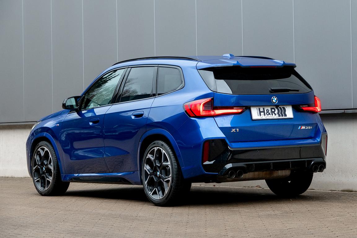 Dampf est dans la petite cabane : la nouvelle BMW X1 M35i xDrive avec H&R Sportfedern !