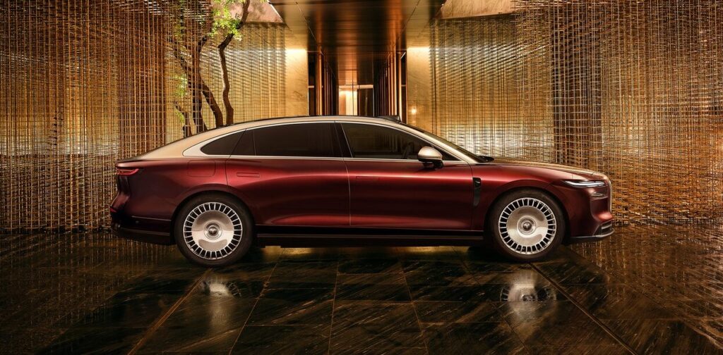 , Luxus-hybride mit hightech und mega-reichweite!