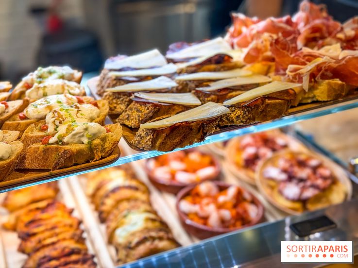 La Halle de l'Arsenal - Biltoki à Rueil-Malmaison, les photos du food court