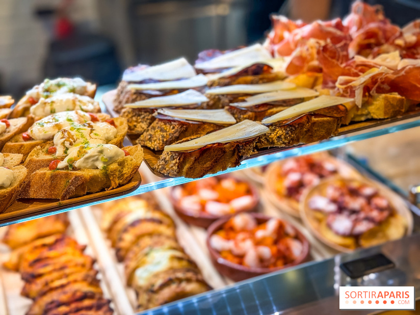 La Halle de l'Arsenal - Biltoki à Rueil-Malmaison, les photos du food court