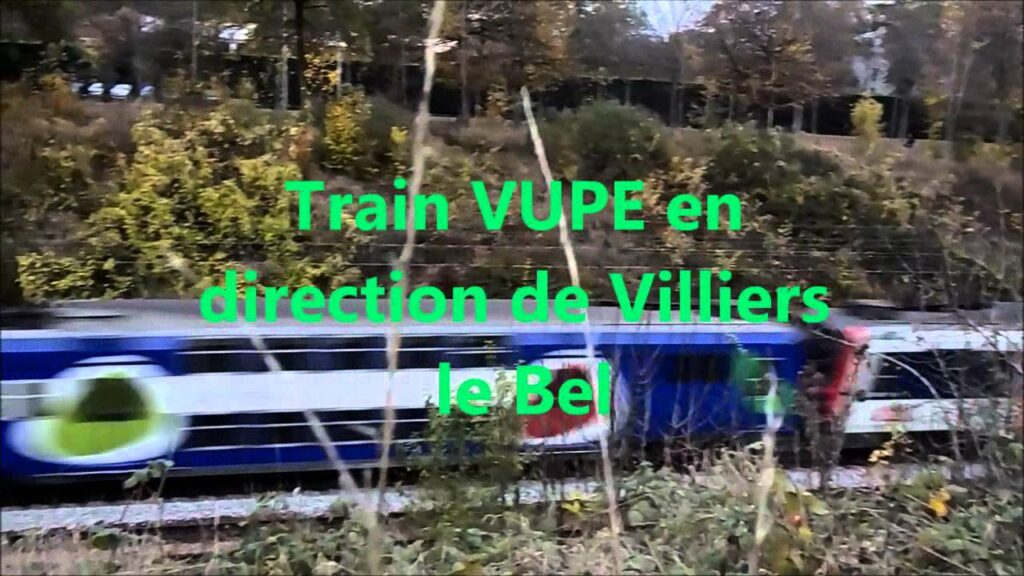 , (Évry-Courcouronnes): RER D à proximité de la Gare d’Evry-Courcouronnes