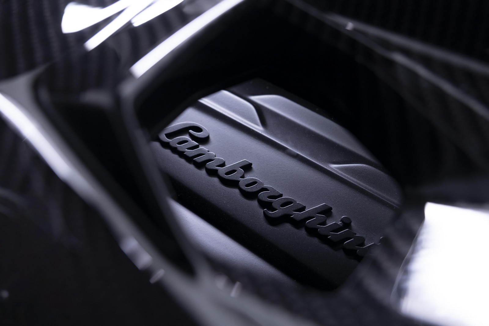 , Lamborghini Fenomeno Roadster : V12-Hybrid avec brutalem Seltenheitsfaktor !