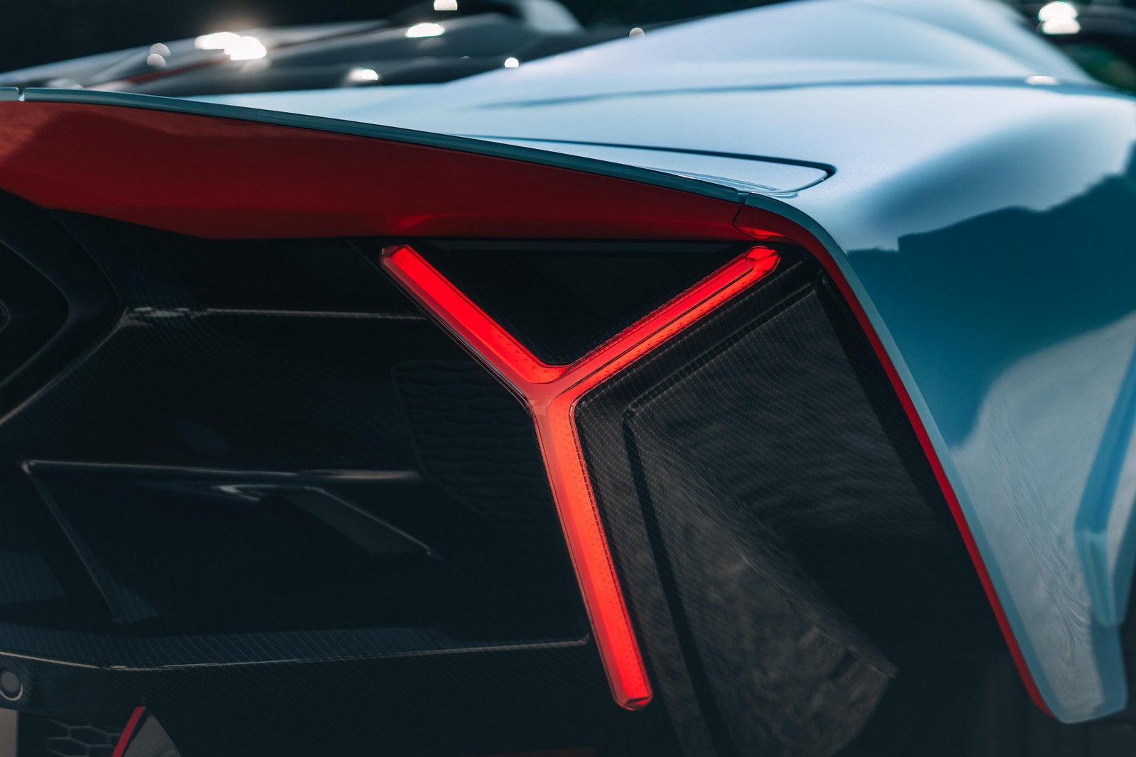, Lamborghini Fenomeno Roadster : V12-Hybrid avec brutalem Seltenheitsfaktor !
