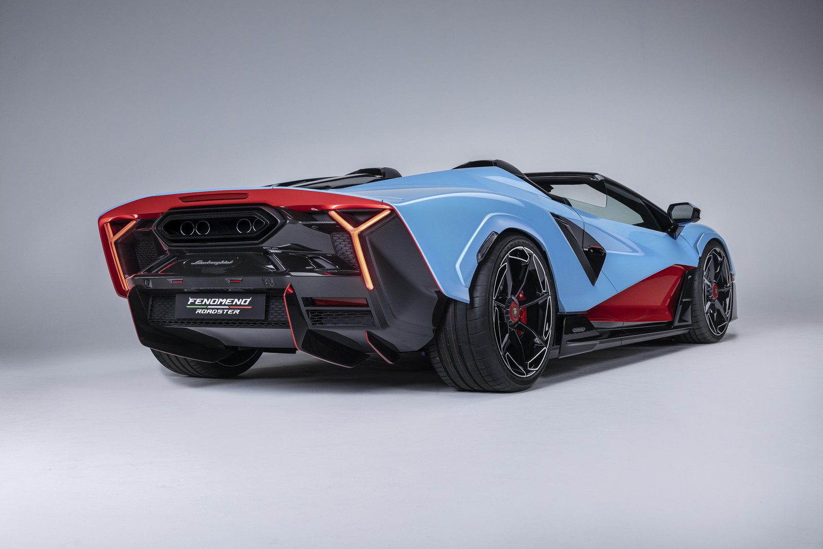 , Lamborghini Fenomeno Roadster : V12-Hybrid avec brutalem Seltenheitsfaktor !
