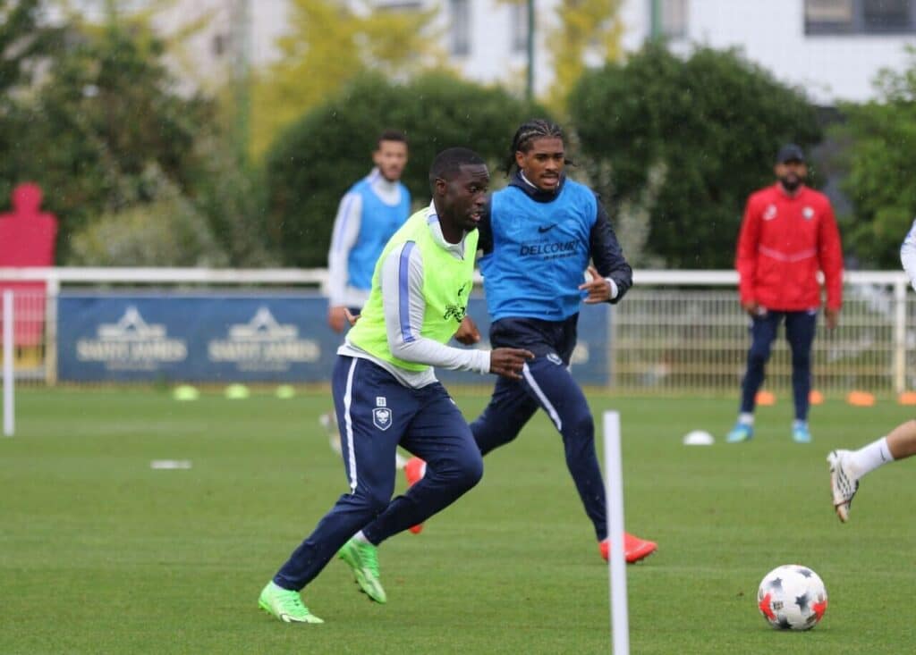 , Clichy; Gaël Clichy explique le recrutement d’Henri Saivet
