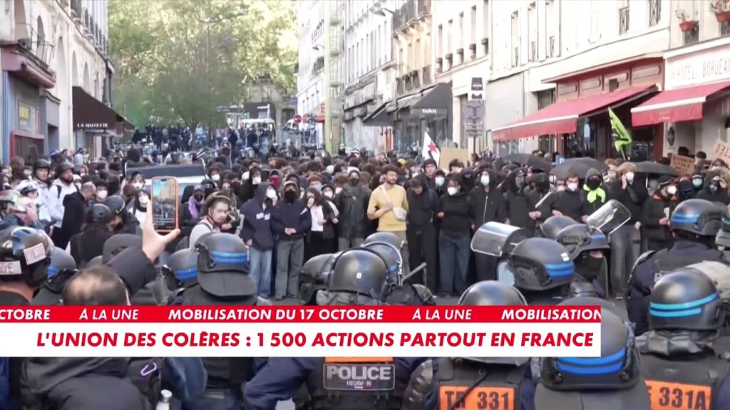 , (Levallois-Perret): Premier face à face entre manifestants et forces de l’ordre à Paris
